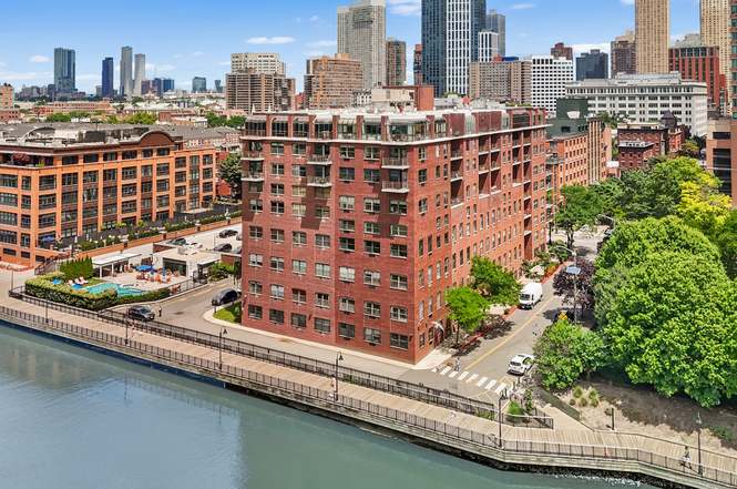 1 Greene Street, Unit 511, Jersey City, NJ 07302